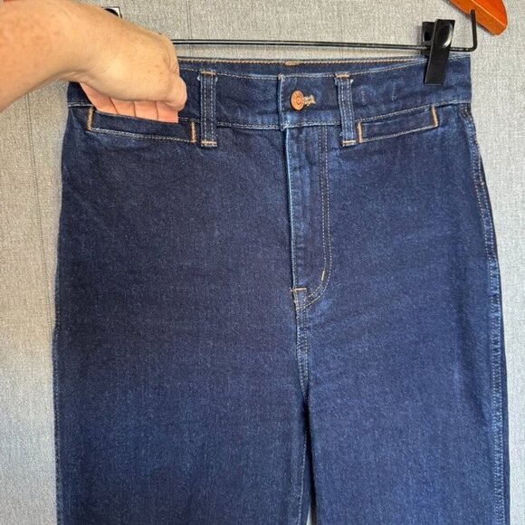 Madewell 11' High Rise in Insley Dark Denim Wash; Welt Pocket Edition Size 26 - Picture 5 of 17